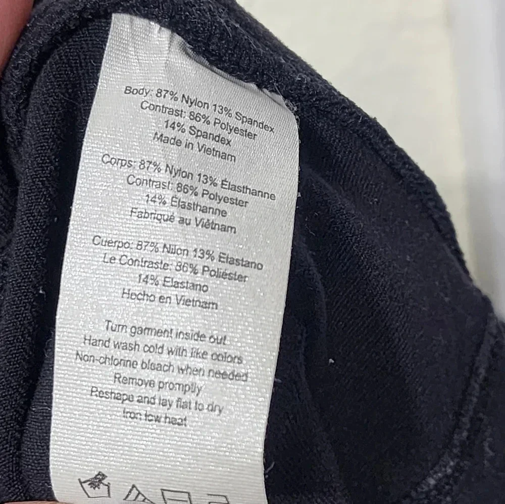 ALO YOGA High-Rise Moto Leggings Size Small Gym Outdoors Running Casual